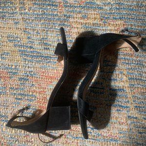 Over the Toe Strap Ankle Wrap Strap Heel Open Toe Block 2" Heel - Size 8